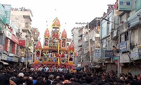 ধর্মীয় ভাবগাম্ভীর্যের মধ্য দিয়ে ঐতিহ্যবাহী উল্টো রথযাত্রা সম্পন্ন